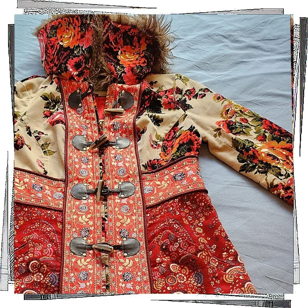 Vintage 2010 Rare Karelia Velvet Embroidered Red Coat / Jacket (4) by Elevenses - Picture 13 of 16